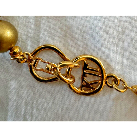 Vtg KJL Brushed Gold Faux Pearl Necklace Double or Single Strand - Picture 4 of 5